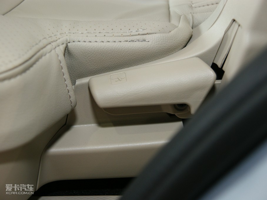 2010W{£Mڣ 2.4L rа