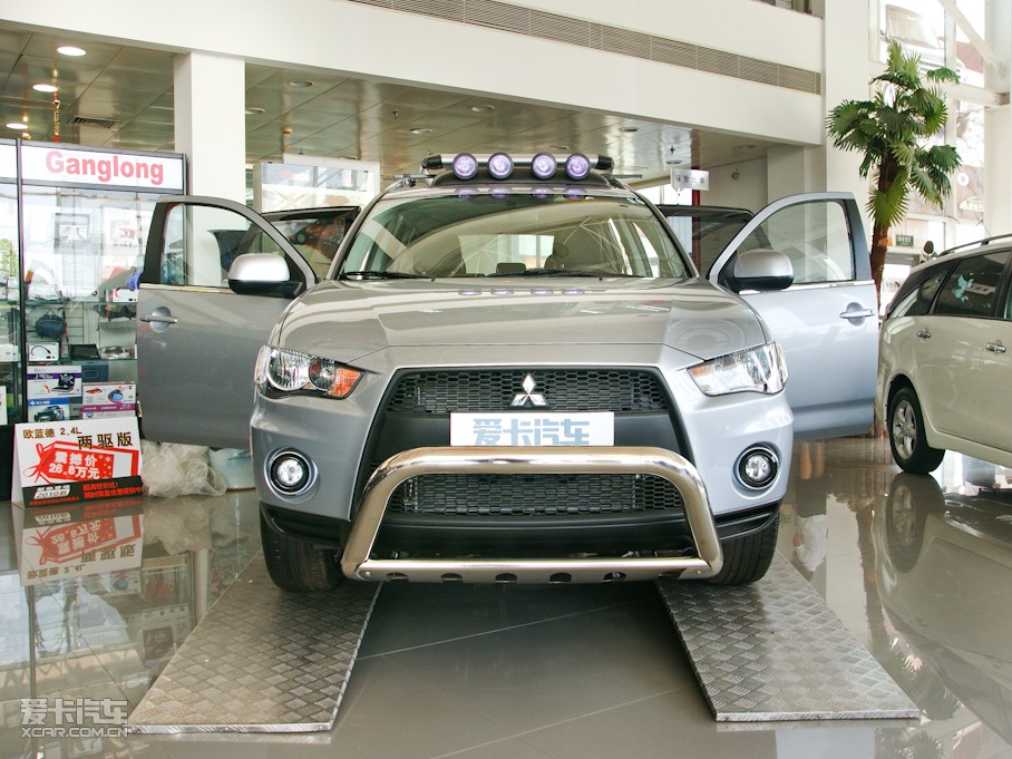 2010W{(ln)£M(jn)ڣ 2.4L m