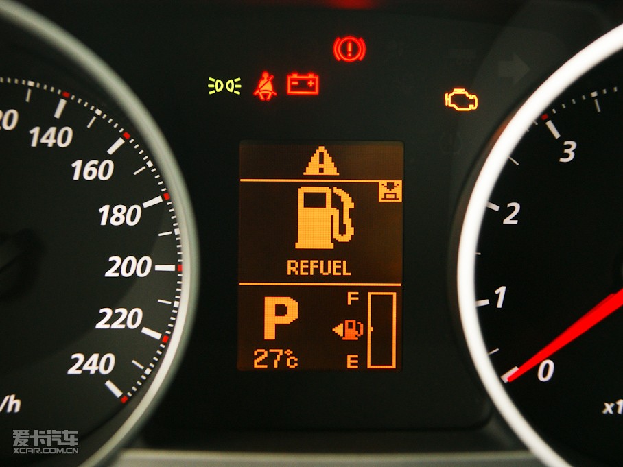 2010W{(ln)£M(jn)ڣ 2.4L m