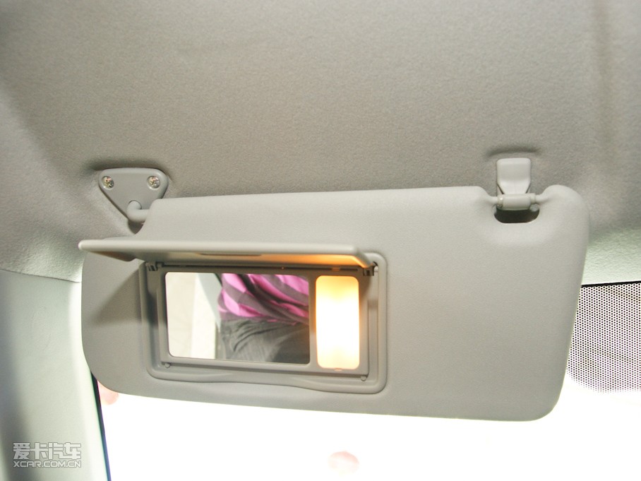 2010W{(ln)£M(jn)ڣ 2.4L m