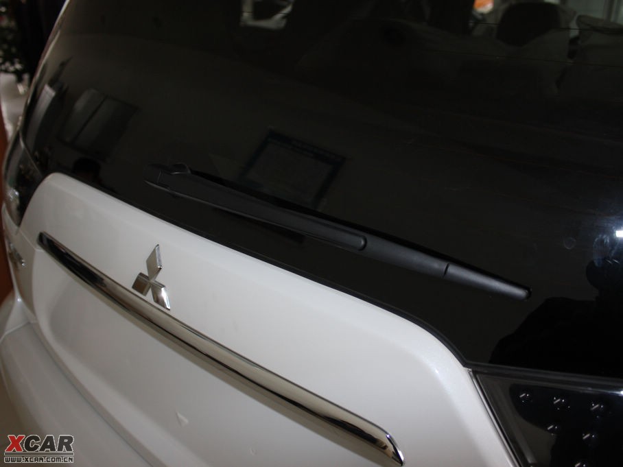 2010W{£Mڣ 3.0L ӢGT