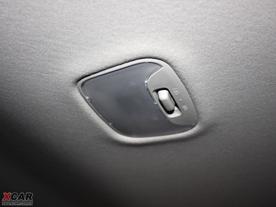 2010W{£Mڣ 3.0L ӢGT