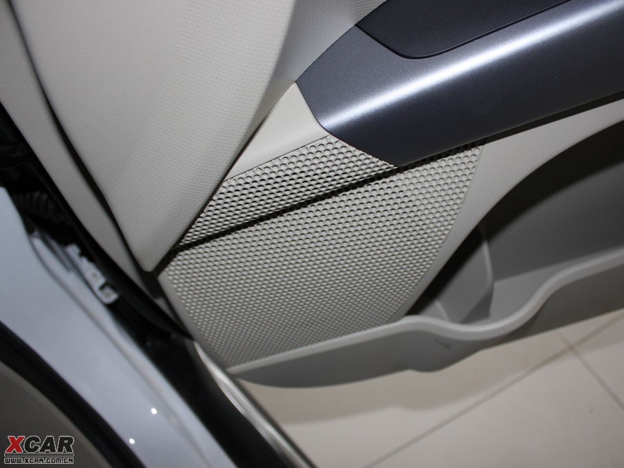 2010W{£Mڣ 3.0L ӢGT