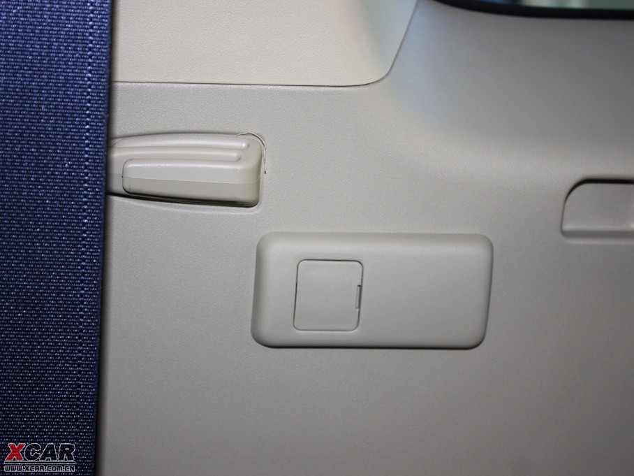 2010W{(ln)£M(jn)ڣ 3.0L A