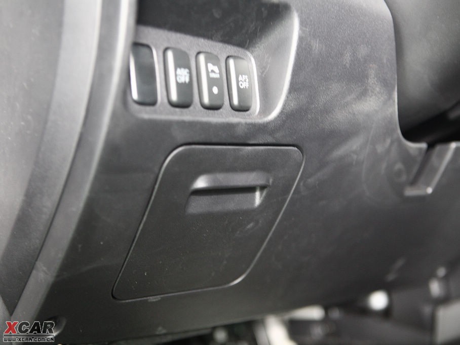 2010W{(ln)£M(jn)ڣ 3.0L A