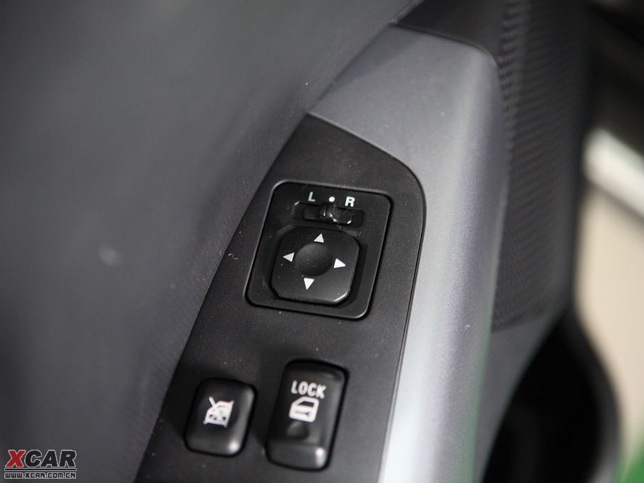 2010W{(ln)£M(jn)ڣ 3.0L A