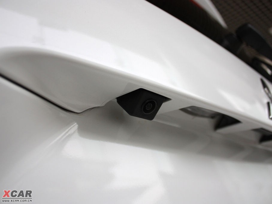 2010W{£Mڣ 2.0L \Ӱ