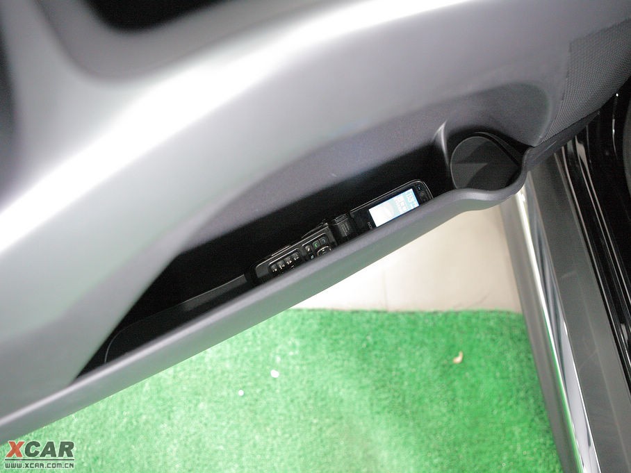 2010W{(ln)£M(jn)ڣ 3.0L A