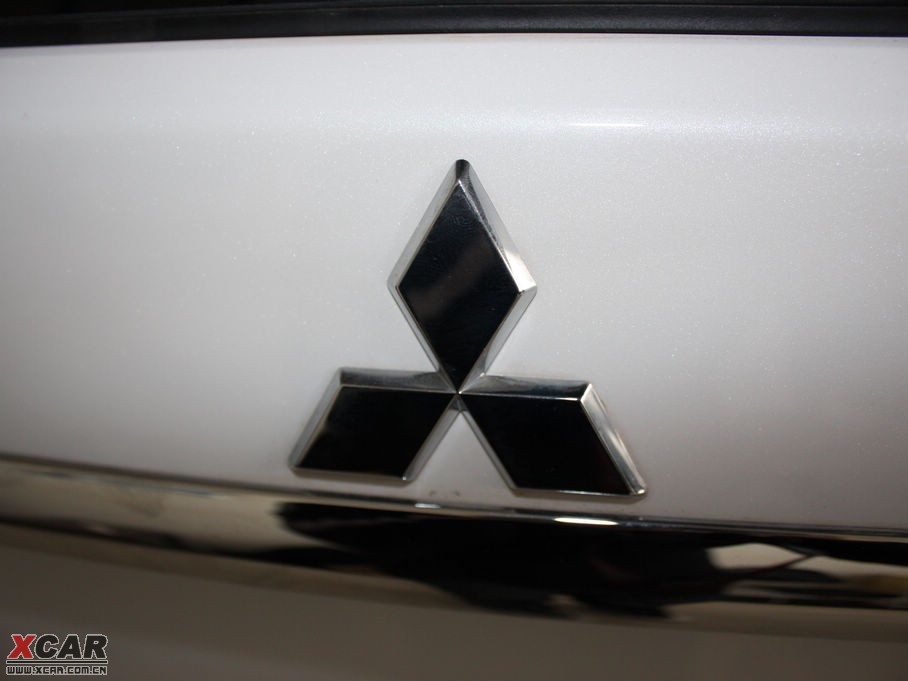 2010W{£Mڣ 3.0L ӢGT