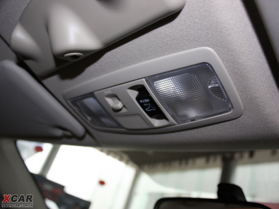 2010W{£Mڣ 3.0L ӢGT