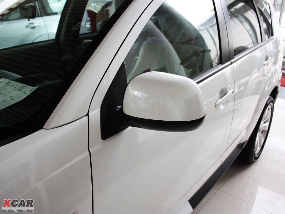 2010W{£Mڣ 2.0L \Ӱ