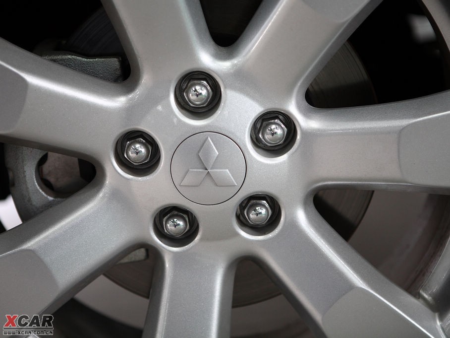 2010W{(ln)£M(jn)ڣ 3.0L A