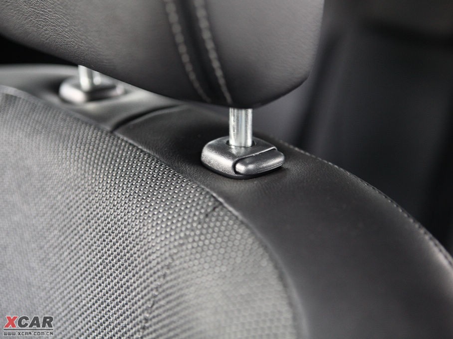 2010W{(ln)£M(jn)ڣ 3.0L A