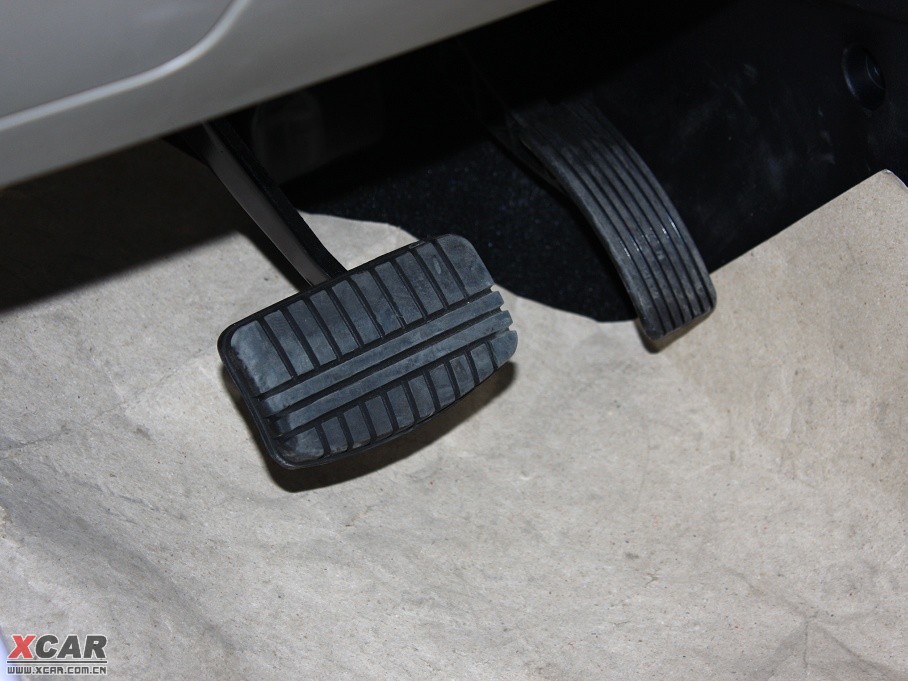 2010W{(ln)£M(jn)ڣ 3.0L A