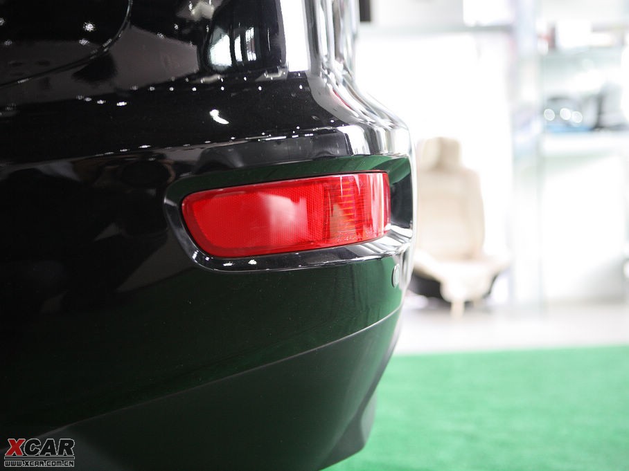 2010W{(ln)£M(jn)ڣ 3.0L A