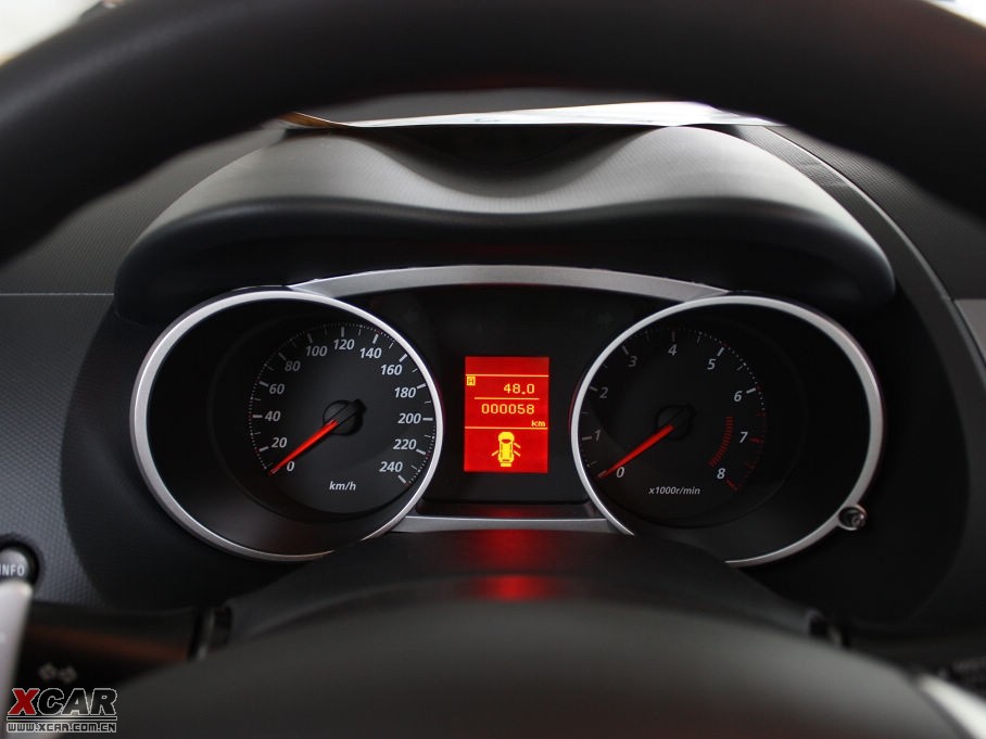 2010W{£Mڣ 2.0L \Ӱ