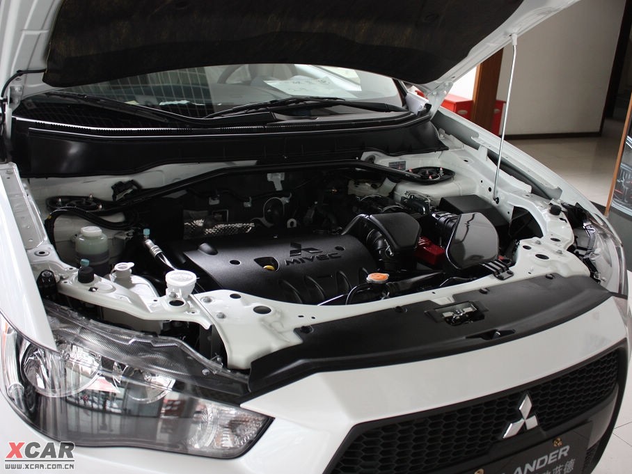 2010W{£Mڣ 2.0L \Ӱ