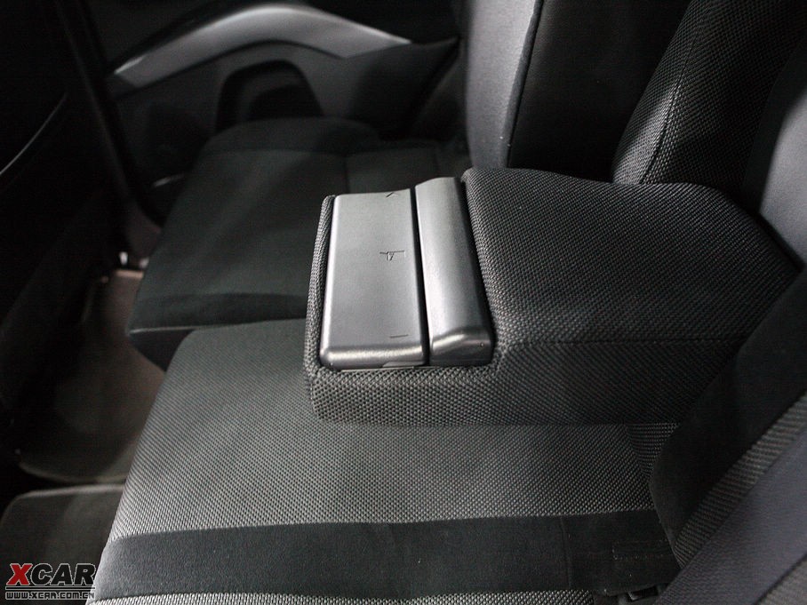 2010W{(ln)£M(jn)ڣ 3.0L A