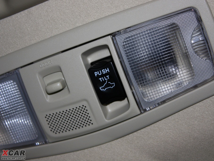 2010W{(ln)£M(jn)ڣ 3.0L A