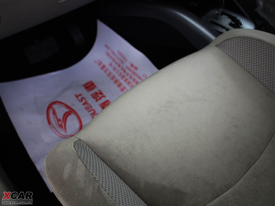 2010W{(ln)£M(jn)ڣ 2.0L \Ӱ