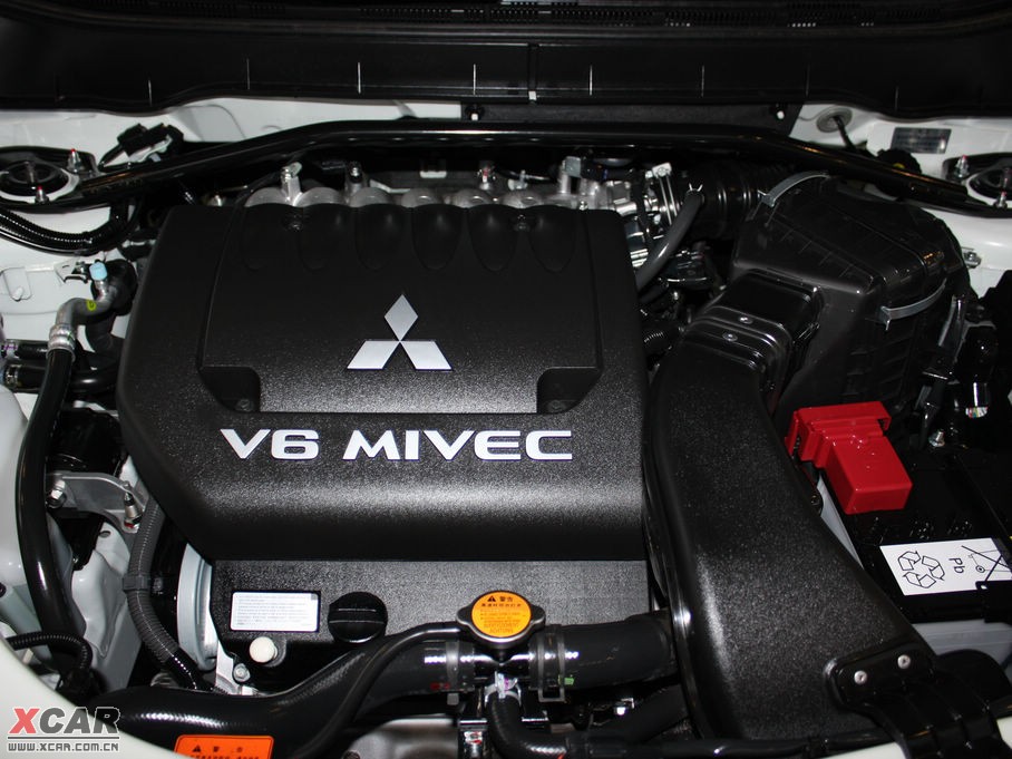 2010W{£Mڣ 3.0L ӢGT