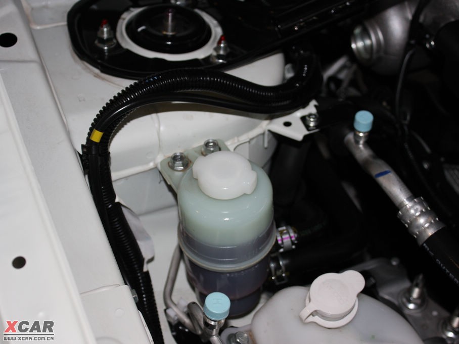 2010W{£Mڣ 3.0L ӢGT