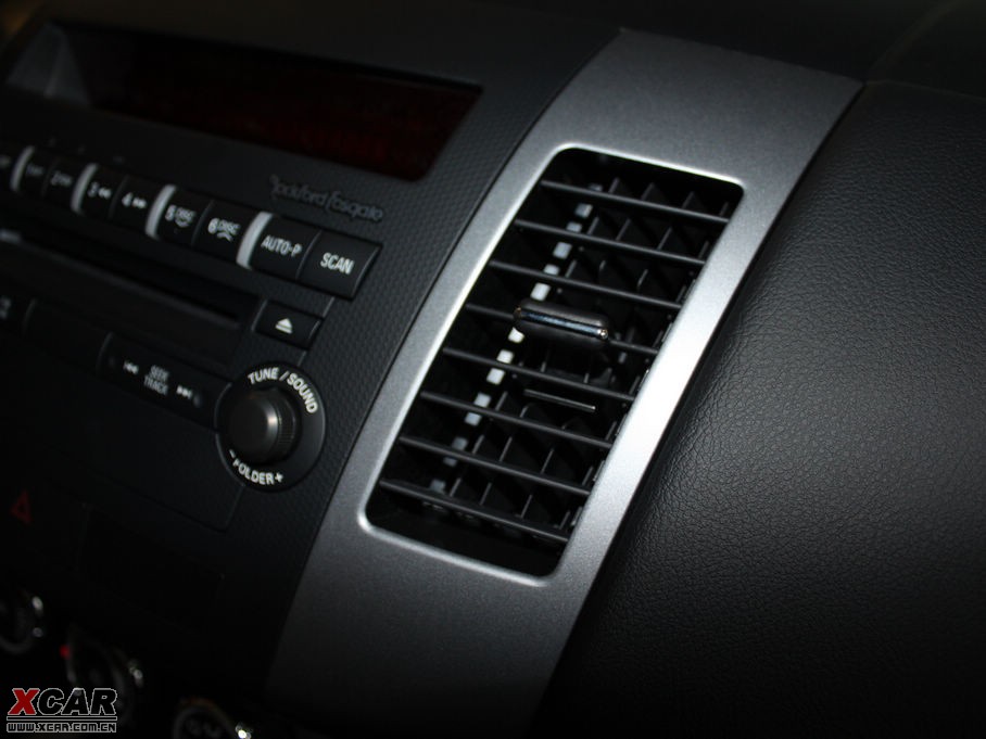 2010W{£Mڣ 3.0L ӢGT