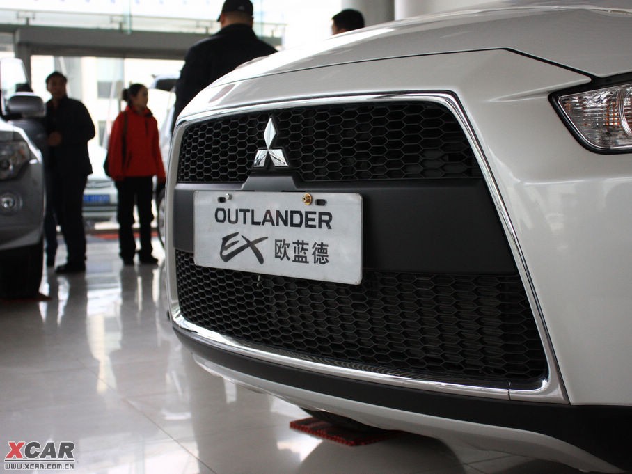 2010W{£Mڣ 3.0L ӢGT