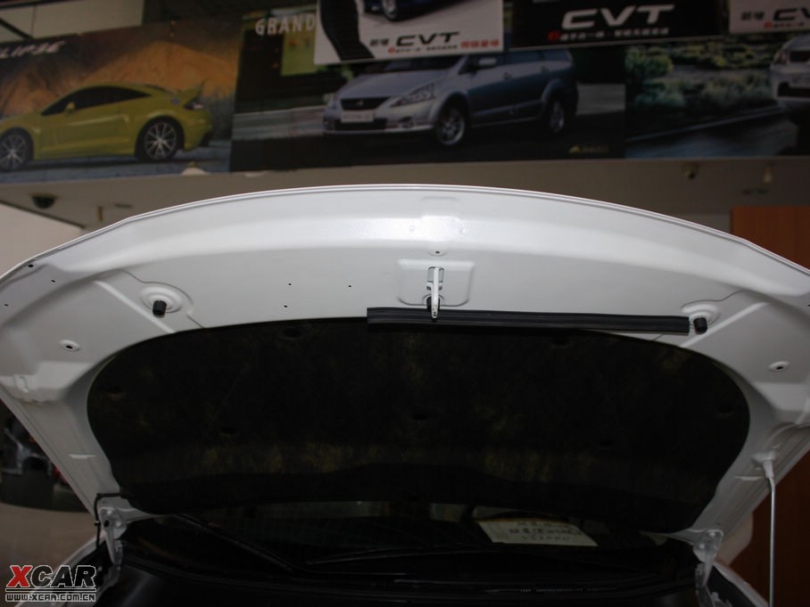 2010W{£Mڣ 3.0L ӢGT