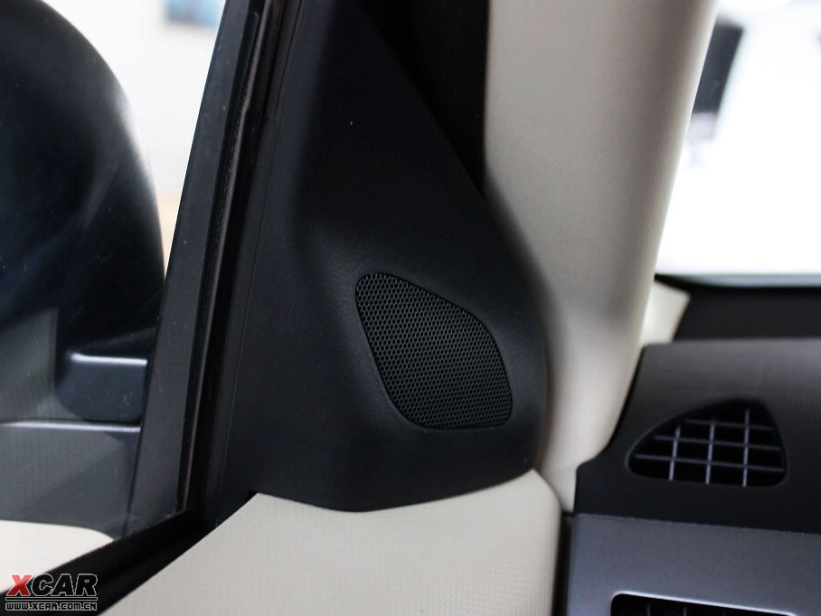 2010W{£Mڣ 2.0L \Ӱ