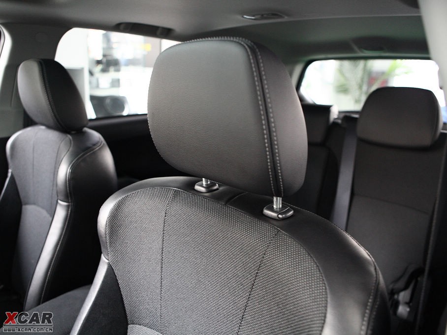 2010W{(ln)£M(jn)ڣ 3.0L A