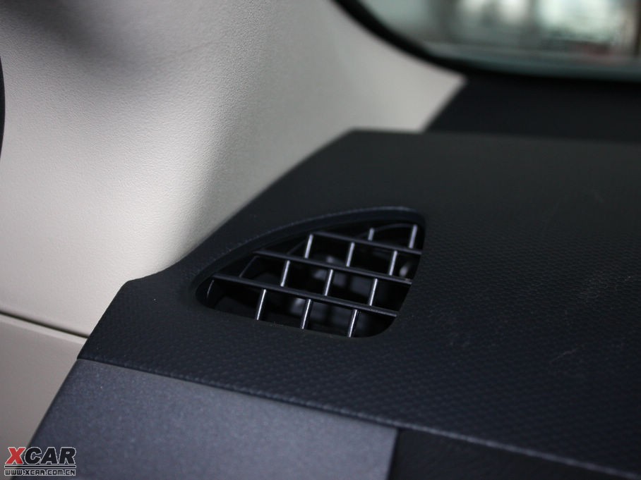 2010W{£Mڣ 3.0L ӢGT