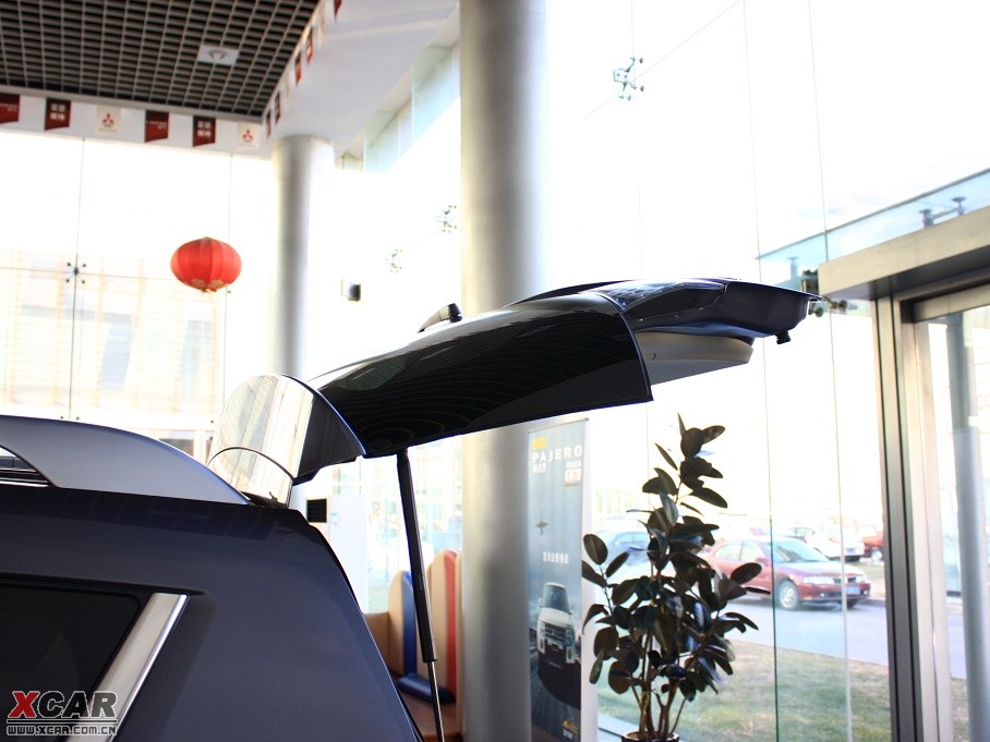 2010W{(ln)£M(jn)ڣ 3.0L A