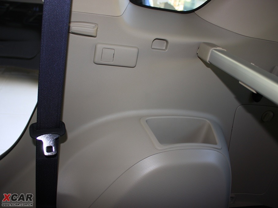 2010W{(ln)£M(jn)ڣ 3.0L A