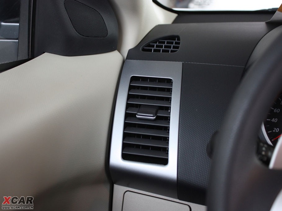 2010W{£Mڣ 2.0L \Ӱ