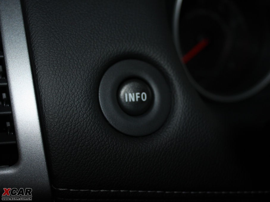 2010W{£Mڣ 3.0L ӢGT