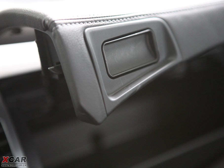 2010W{(ln)£M(jn)ڣ 3.0L A