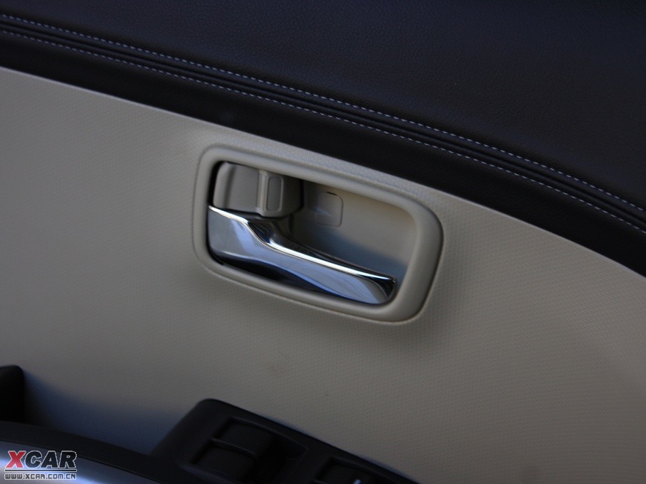 2010W{(ln)£M(jn)ڣ 3.0L A