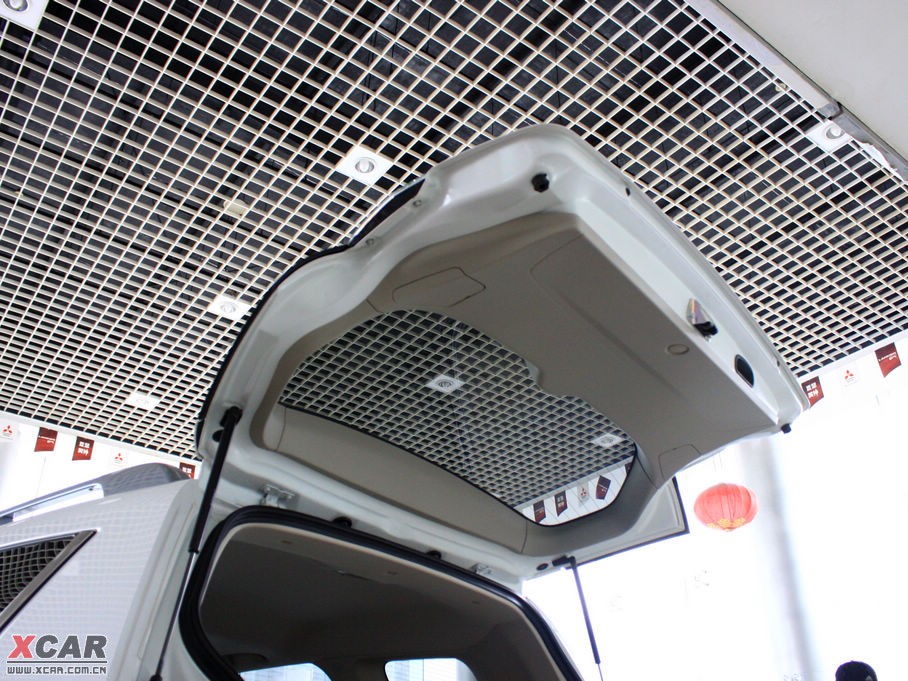 2010W{£Mڣ 3.0L ӢGT