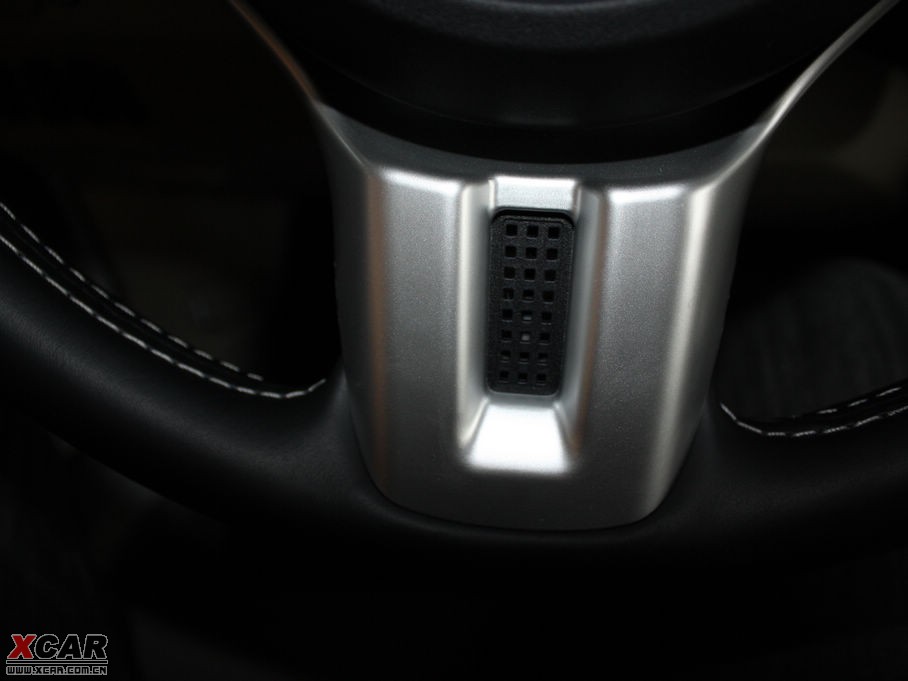 2010W{£Mڣ 3.0L ӢGT