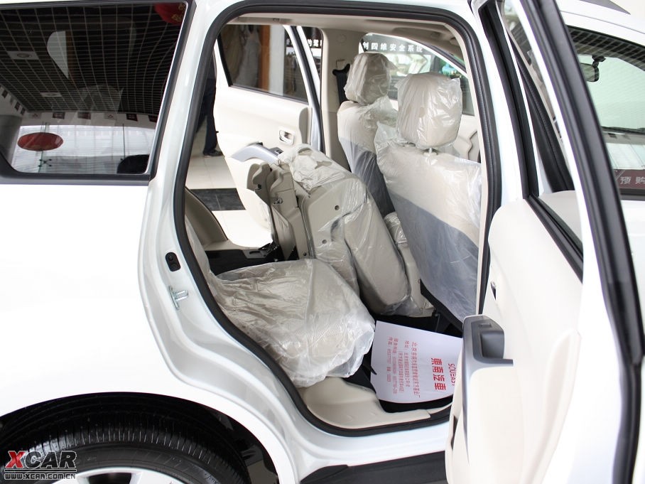 2010W{£Mڣ 2.0L \Ӱ