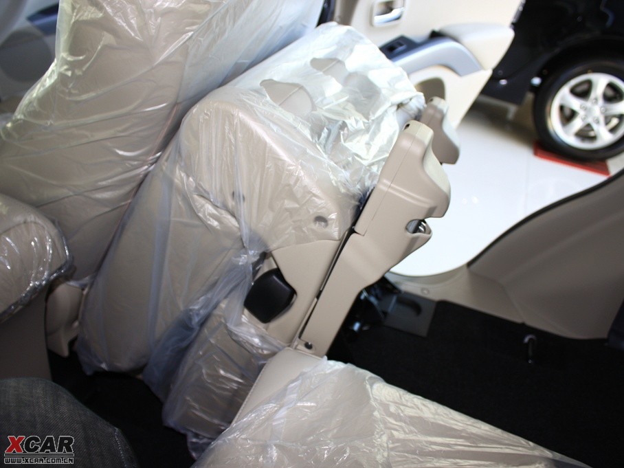 2010W{(ln)£M(jn)ڣ 3.0L A