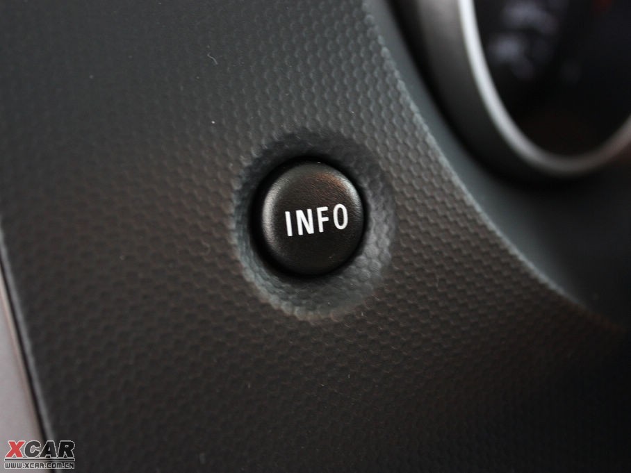 2010W{£Mڣ 2.0L \Ӱ