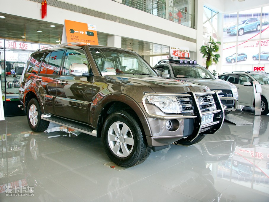 2010() 3.0L ԶӢ