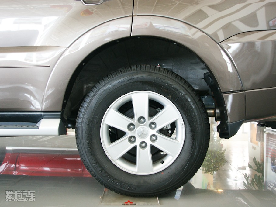 2010_(M) 3.0L ԄӾӢ