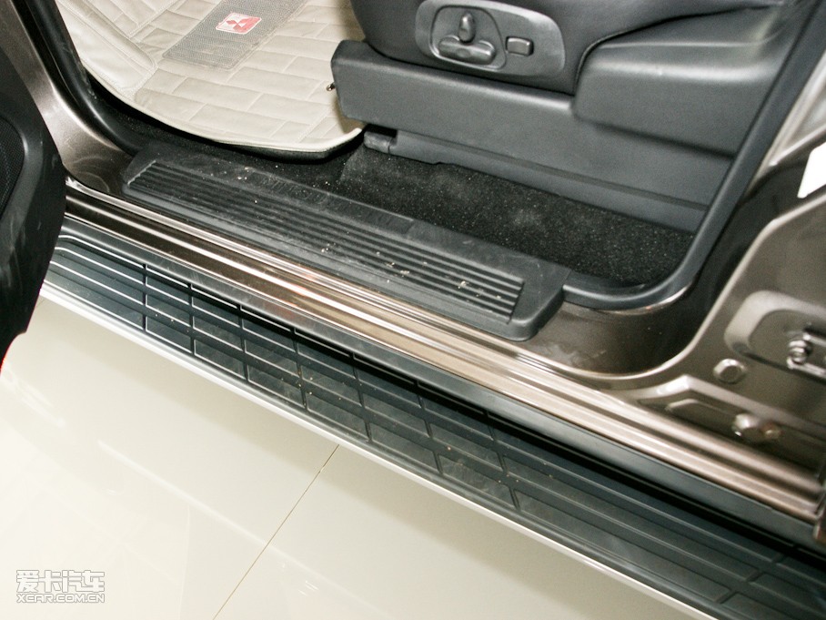 2010_(M) 3.0L ԄӾӢ