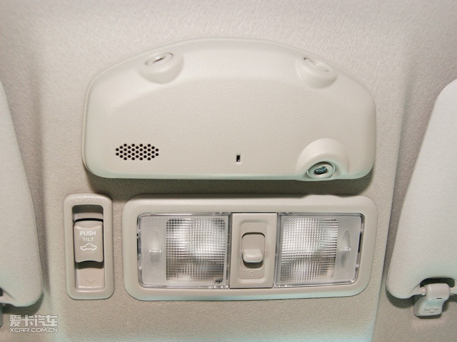2010() 3.0L ԶӢ