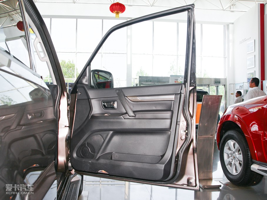 2010_(M) 3.0L ԄӾӢ