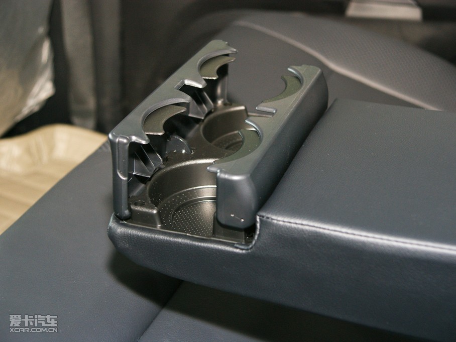 2010_(M) 3.0L ԄӾӢ