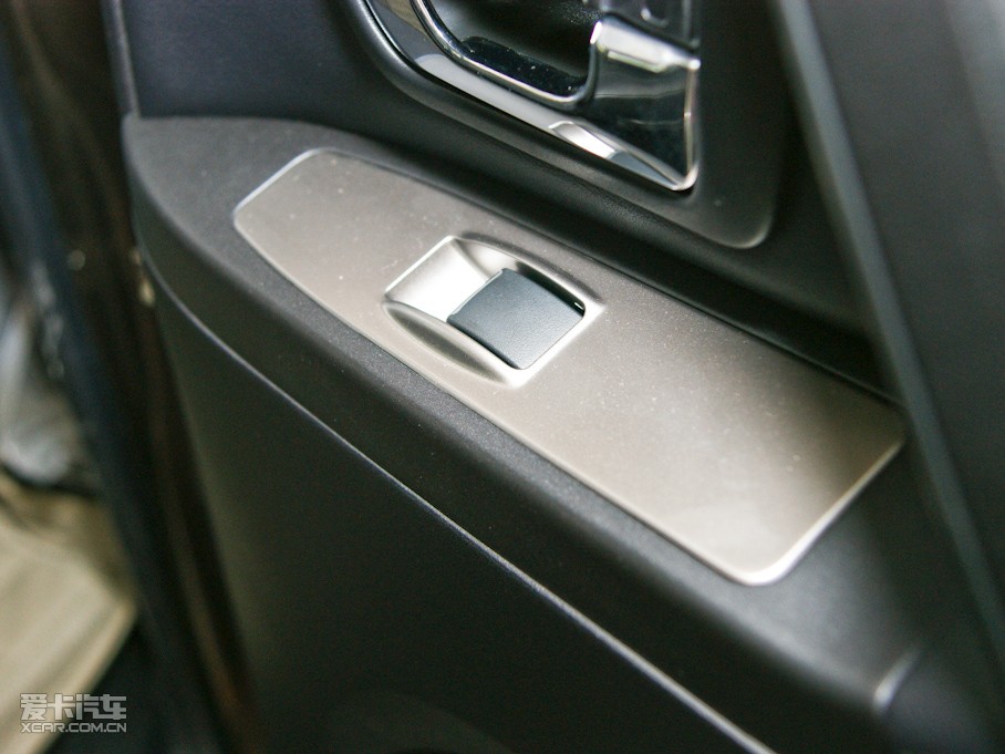 2010_(M(jn)) 3.0L Ԅ(dng)Ӣ